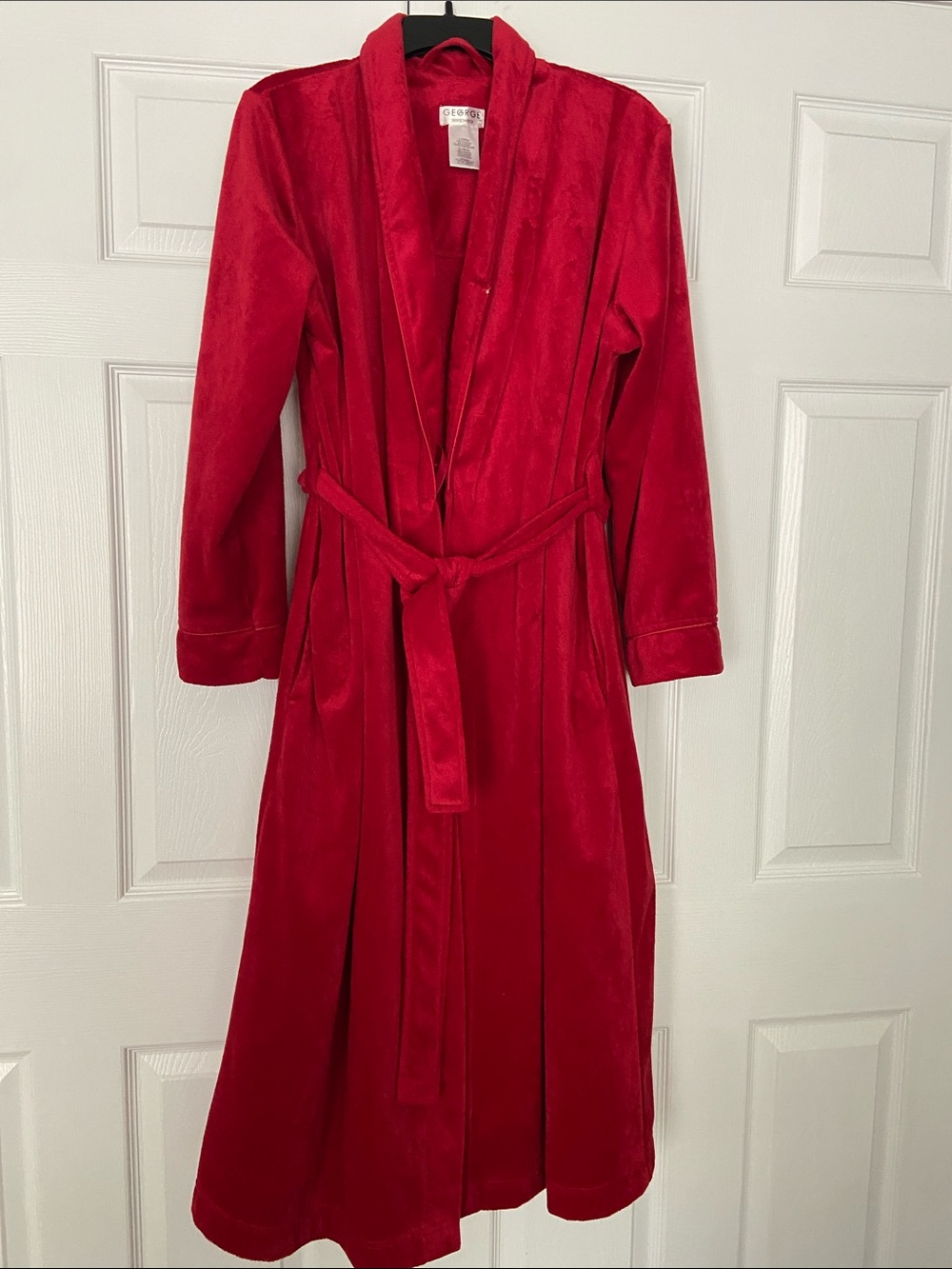 Women’s George Red Plush Shawl-Collar Robe with Tie Belt